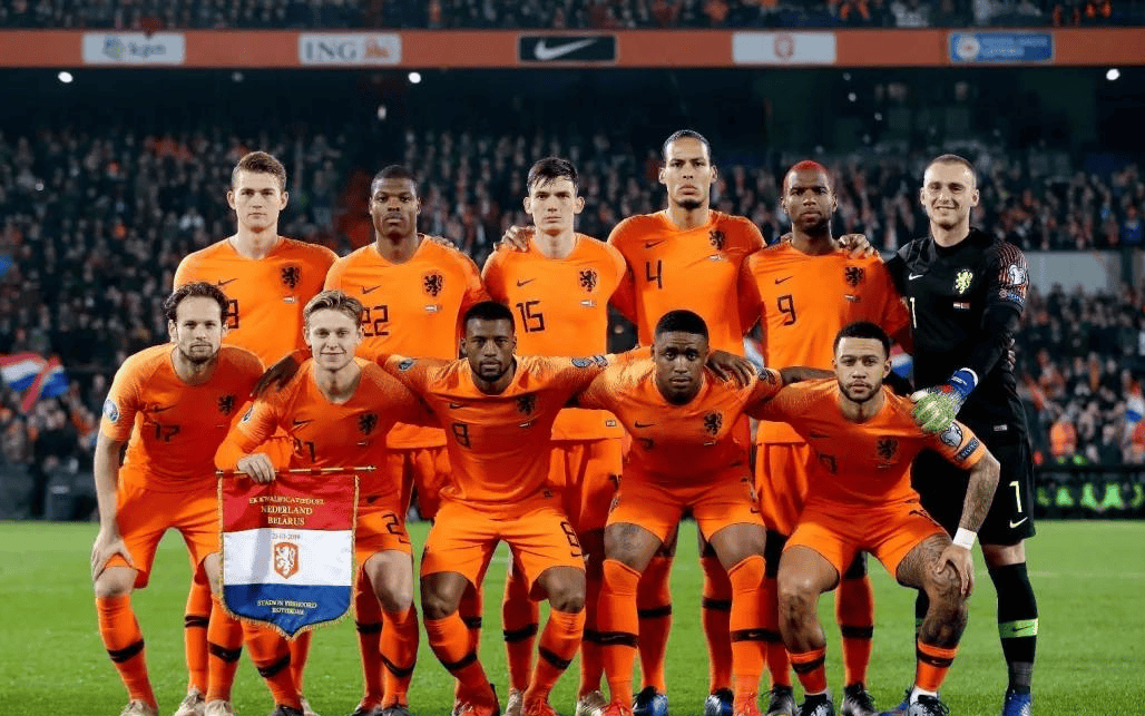 半岛体育直播-包含芬兰足球甲级别球队排兵布阵备战周末比赛的词条