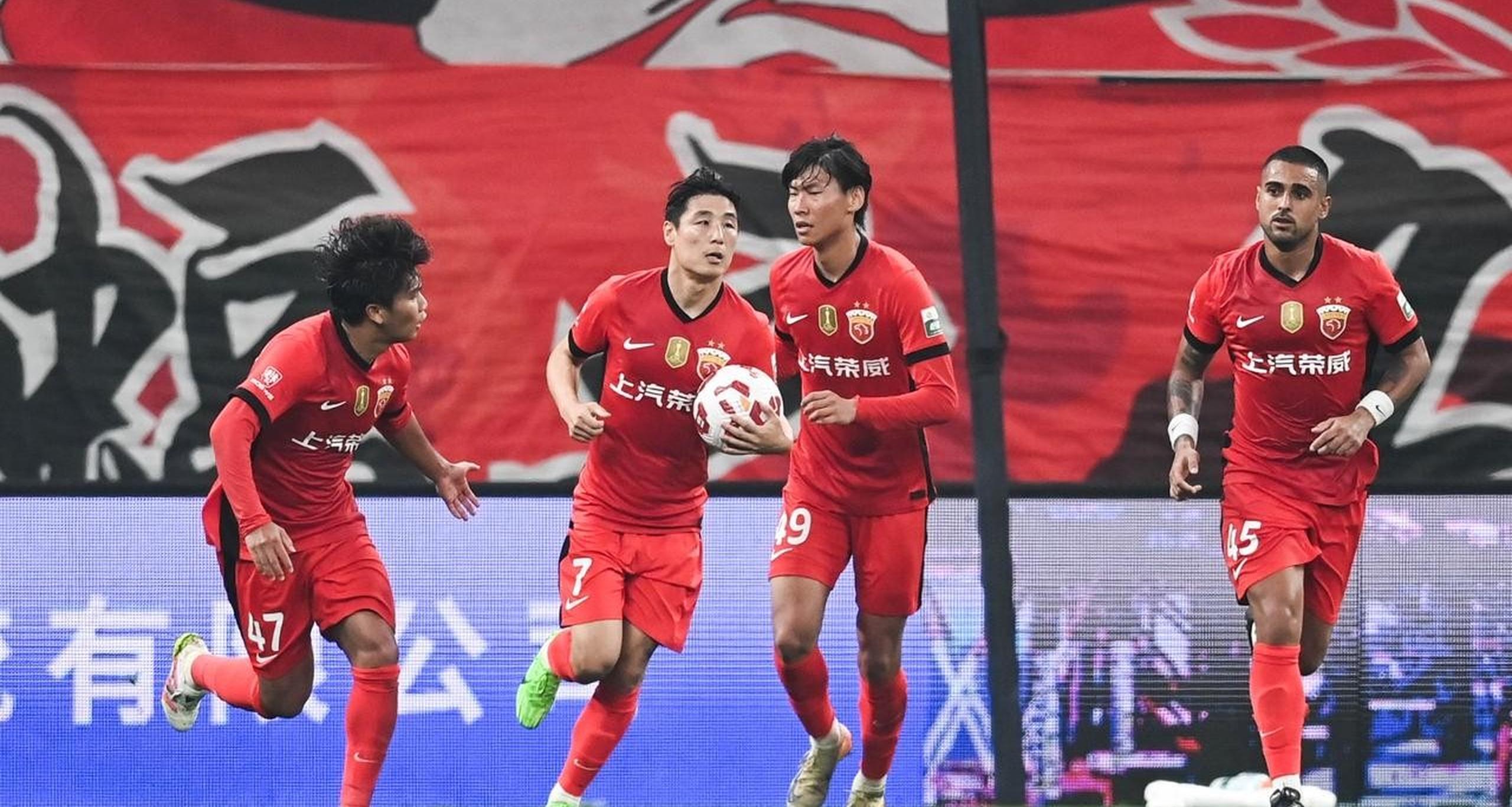 半岛体育电竞-球队备战认真，迎击压力赛事挑战的简单介绍