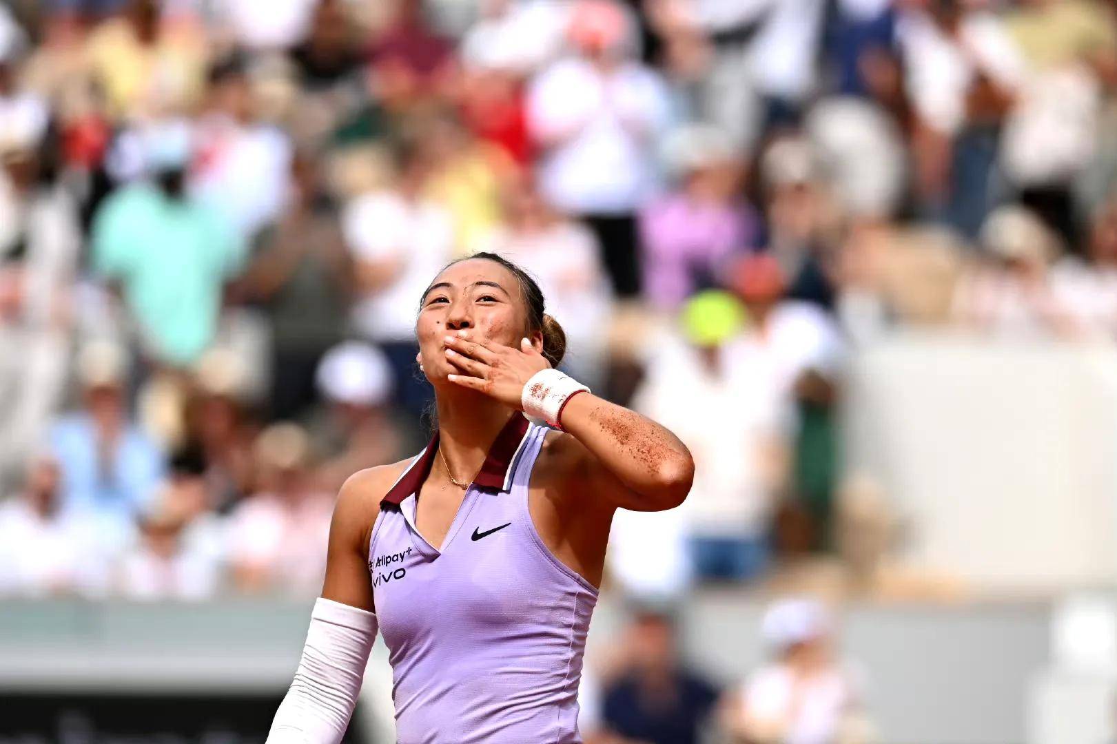 女子田径赛场上惊现黑马,冲击金牌热门 女子田径赛场上惊现黑马,冲击金牌热门