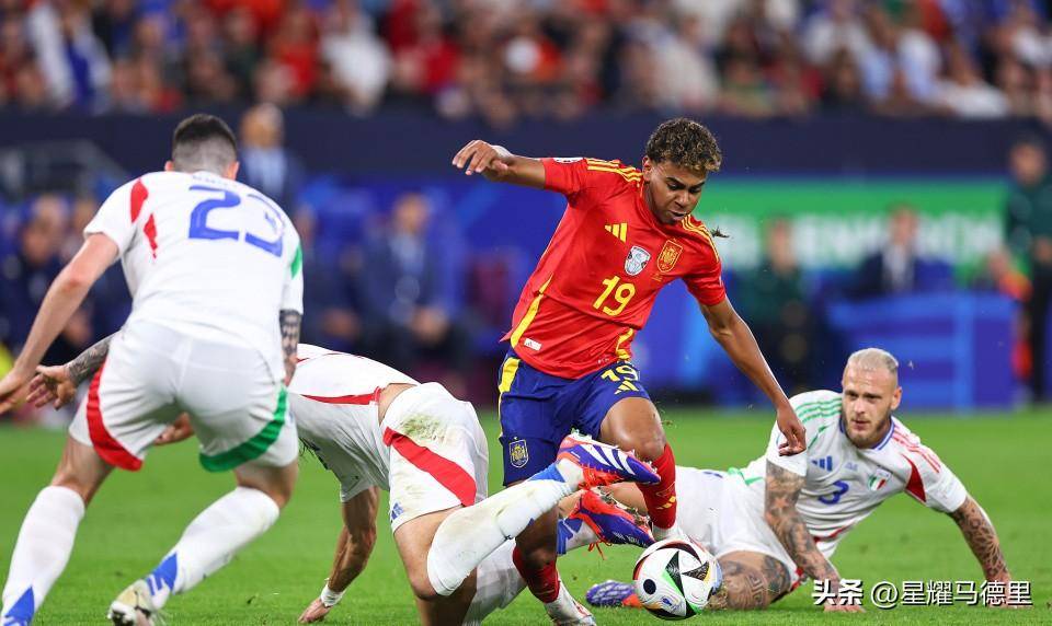 巴西国脚关键扳平比分，帮助西班牙队获胜晋级