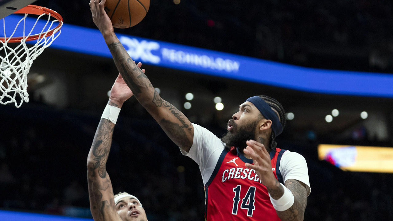 半岛体育注册-鹈鹕逆转国王取得胜利，英格拉姆关键时刻发威