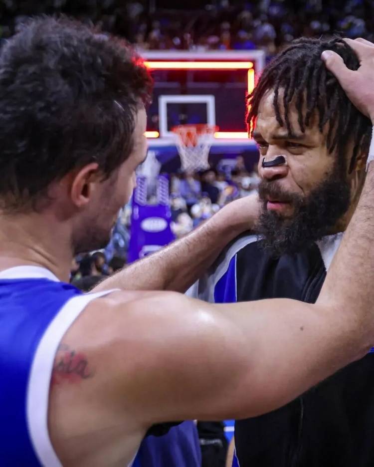 半岛体育平台-包含NBA新球季开赛在即，球队备战紧张的词条