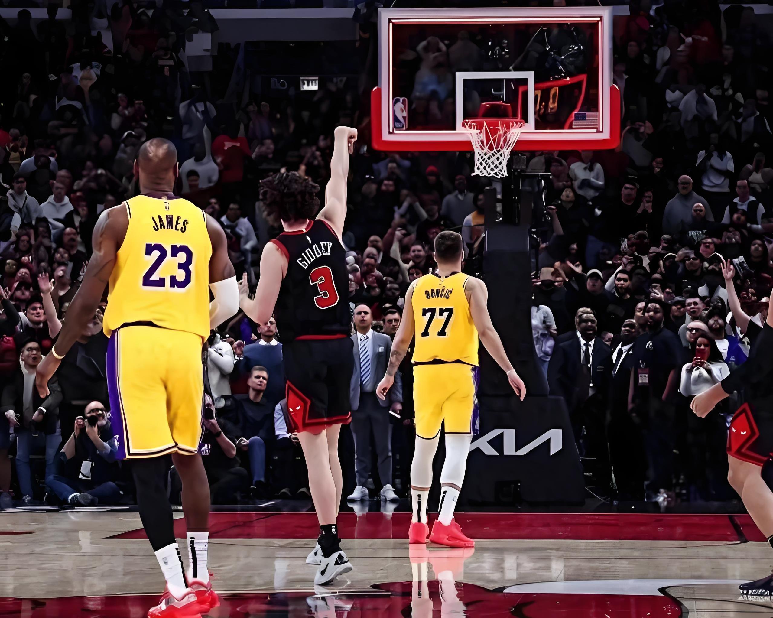 半岛体育电竞-湖人惜败勇士，詹姆斯强势轰分