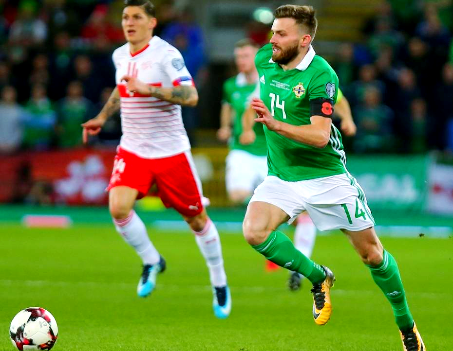 紧张局势！足球比赛中的关键战术